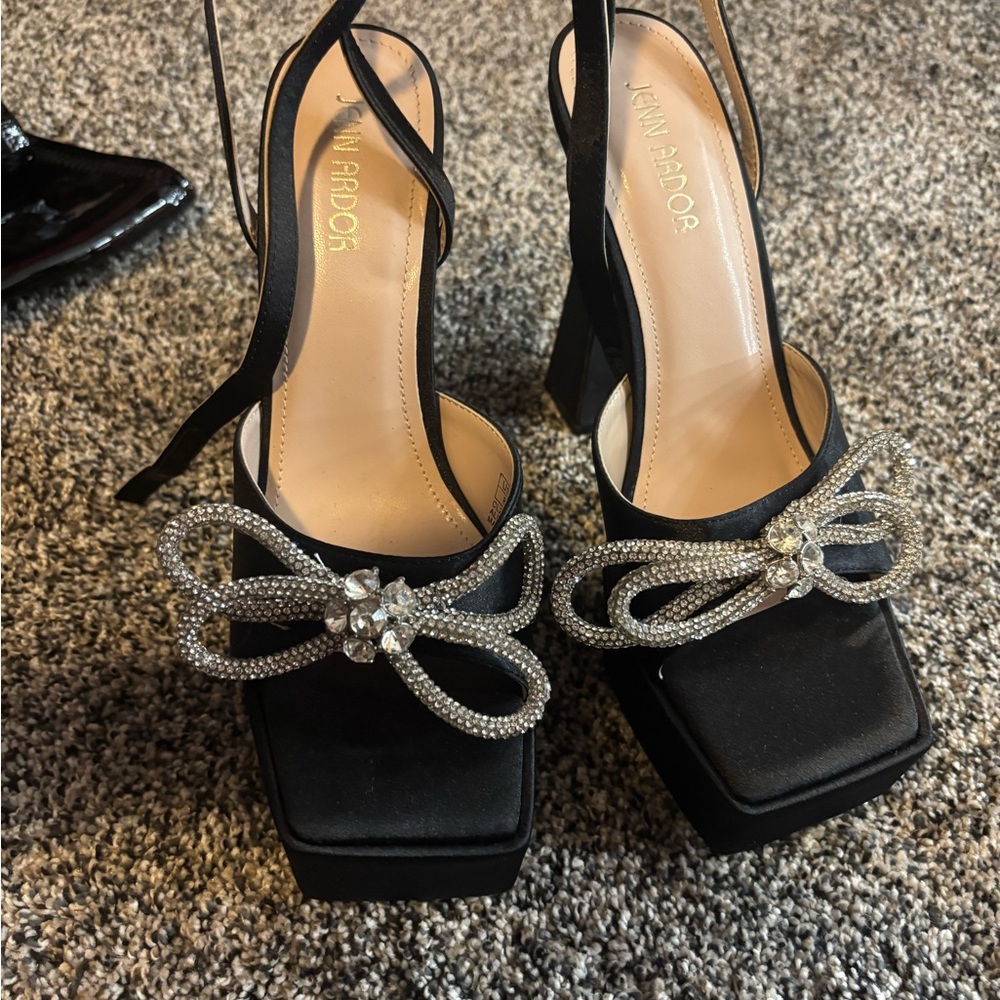 Jenn Ardor Black and Silver Heels